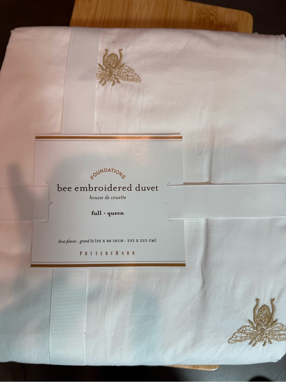 Pottery Barn Bee Embroidered Duvet